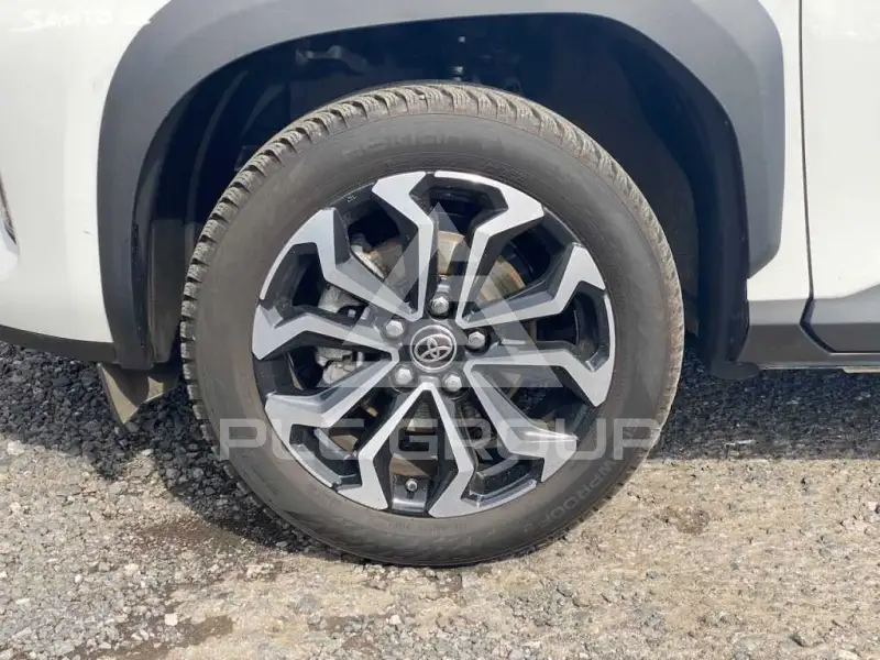 2024 Toyota YARIS