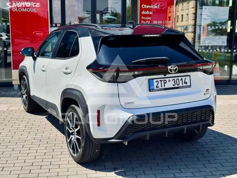 2024 Toyota YARIS