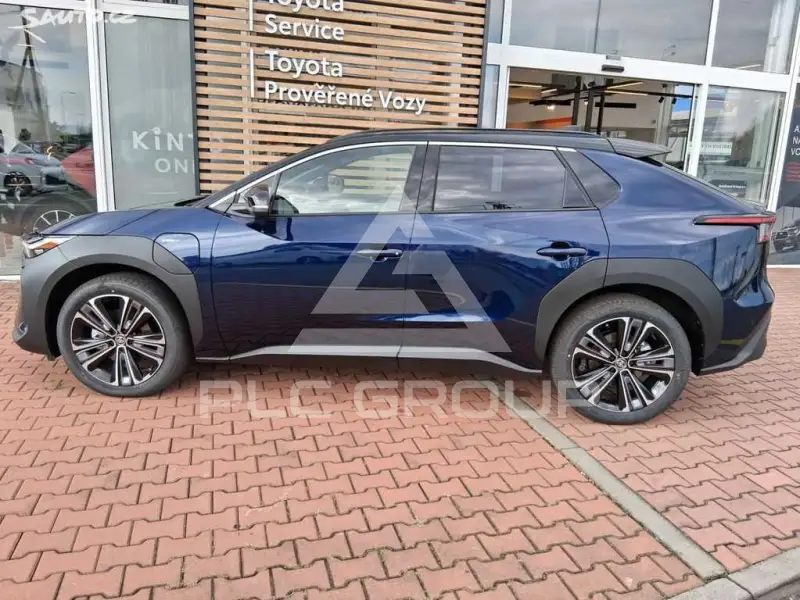2024 Toyota bZ4X