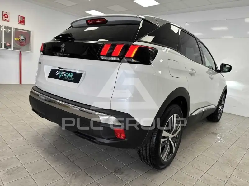 2024 Peugeot 3008