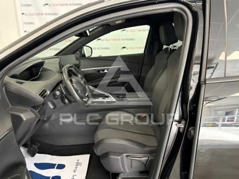 2024 Peugeot 3008