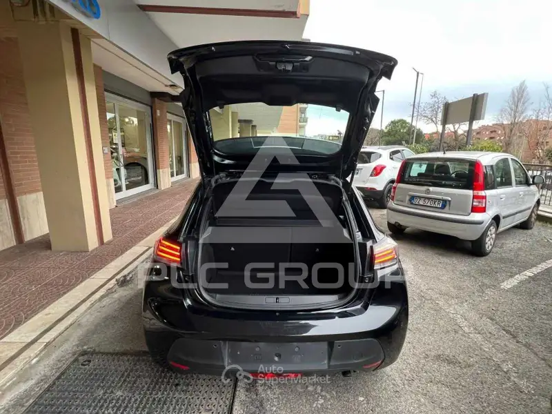 2024 Peugeot 208