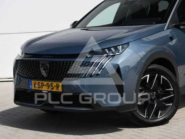 2024 Peugeot 5008