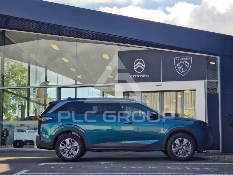 2024 Peugeot 5008