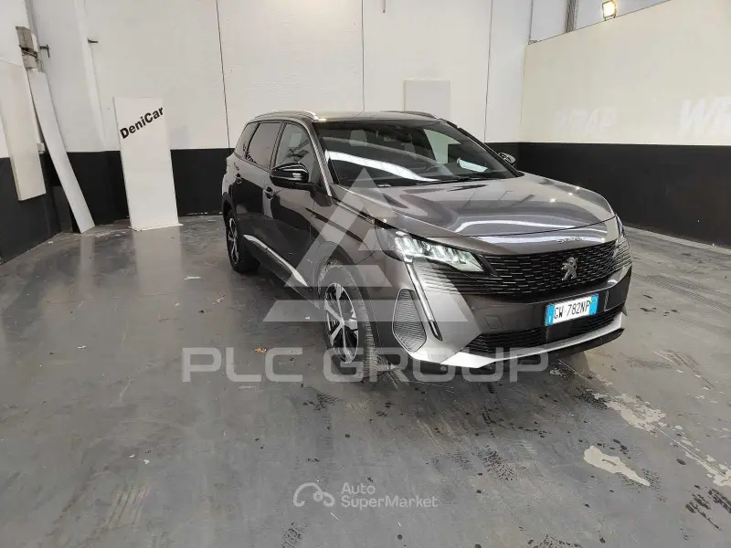 2024 Peugeot 5008