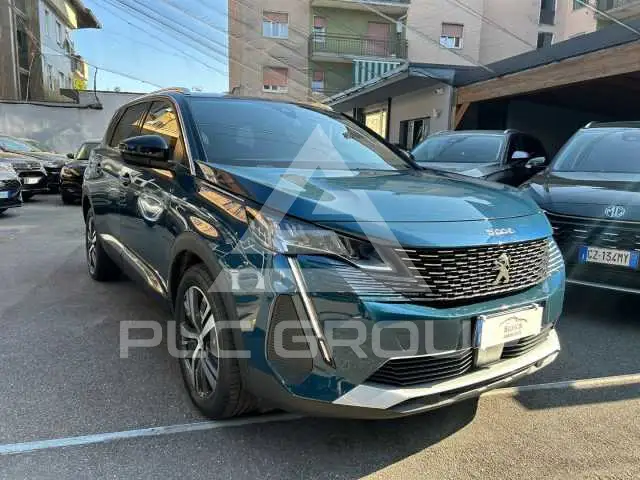 2024 Peugeot 5008