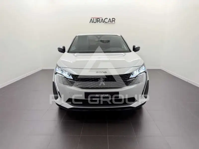 2024 Peugeot 5008