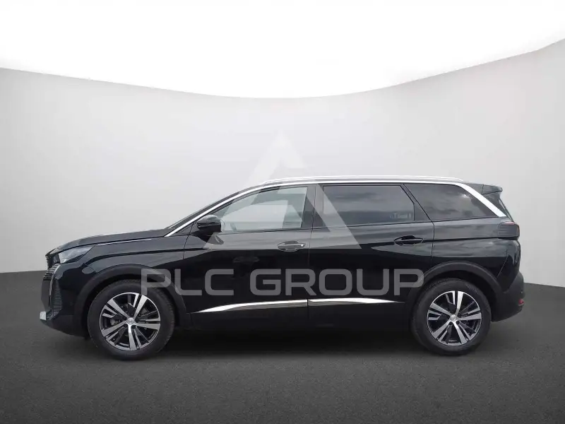 2024 Peugeot 5008