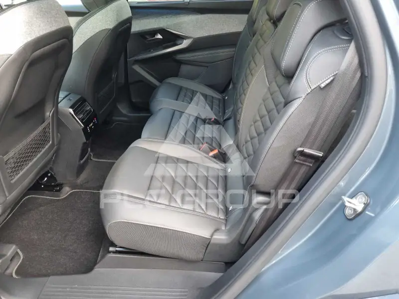 2024 Peugeot 5008