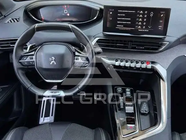 2024 Peugeot 5008