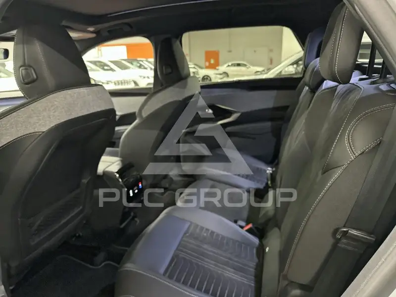 2024 Peugeot 5008