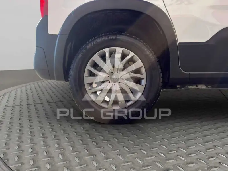2024 Peugeot Rifter