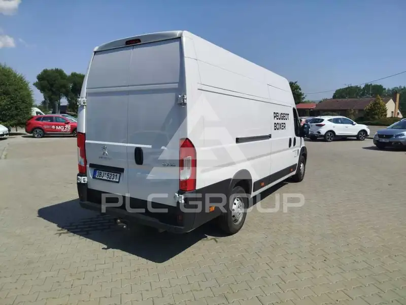 2024 Peugeot Boxer