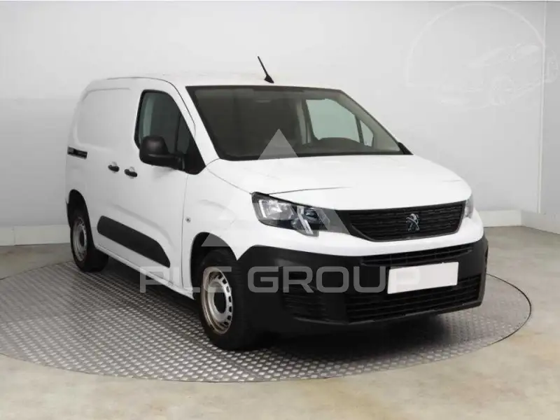 2024 Peugeot Partner