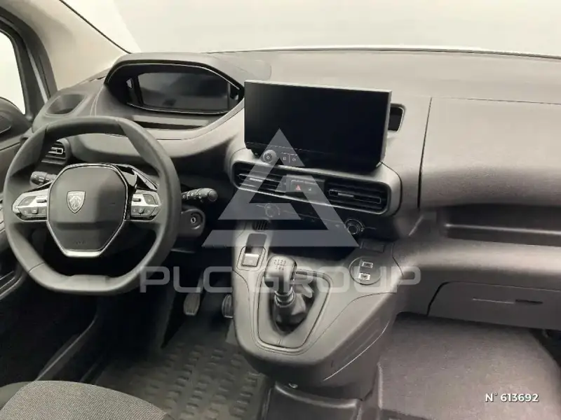 2024 Peugeot Partner