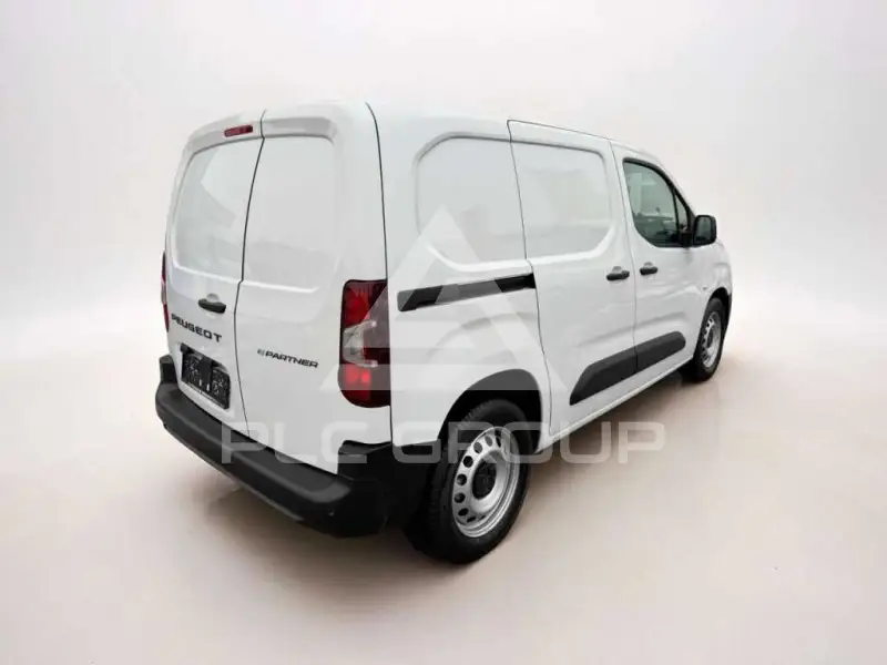 2024 Peugeot Partner