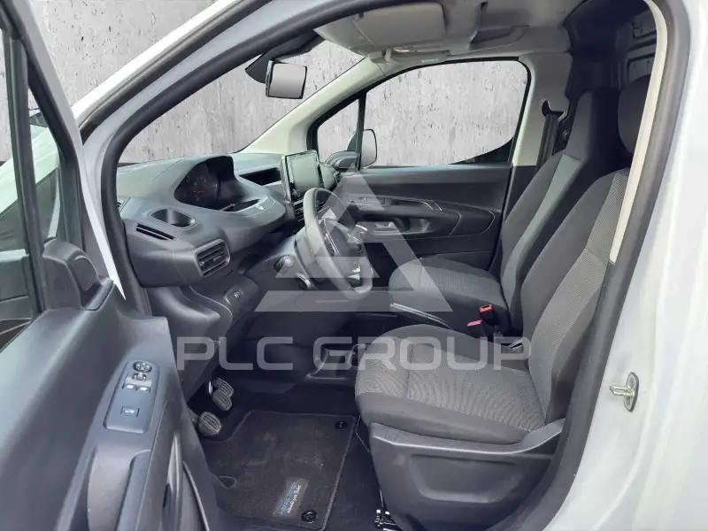 2024 Peugeot Partner
