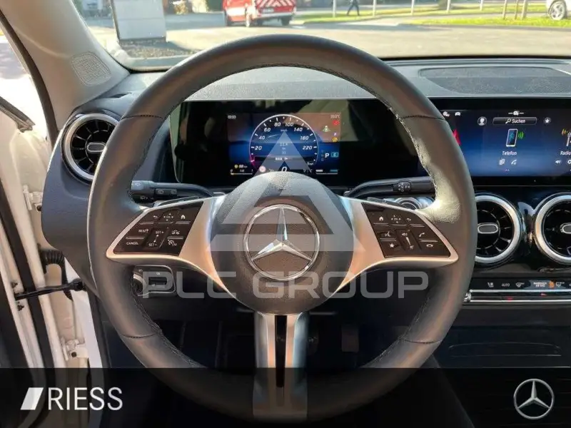 2024 Mercedes Benz Glb