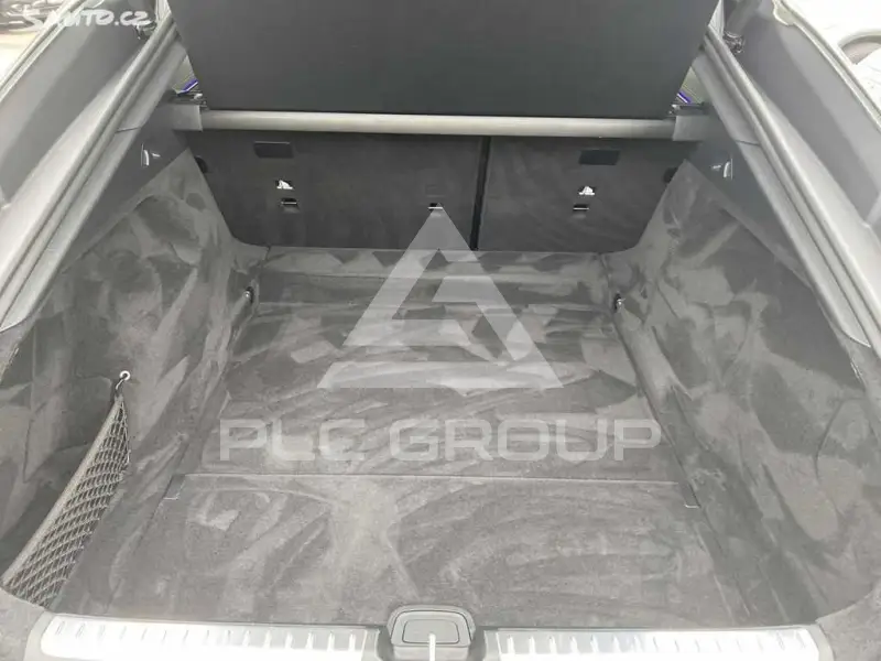 2024 Mercedes Benz Eqs