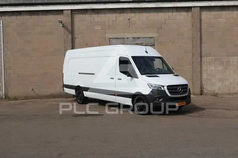 2024 Mercedes Benz Sprinter
