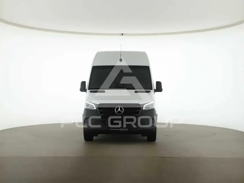 2024 Mercedes Benz Sprinter