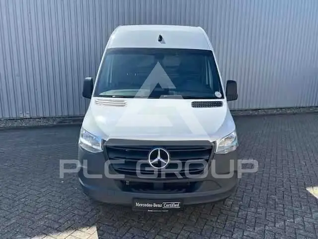 2024 Mercedes Benz Sprinter