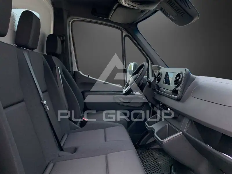 2024 Mercedes Benz Sprinter