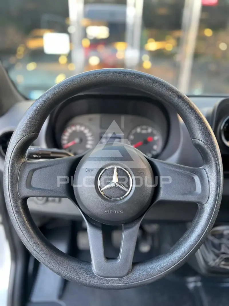 2024 Mercedes Benz Sprinter