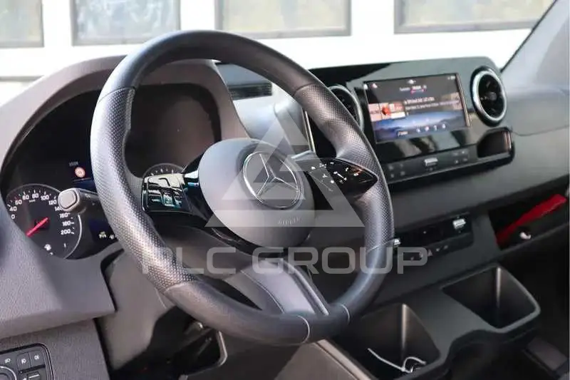 2024 Mercedes Benz Sprinter