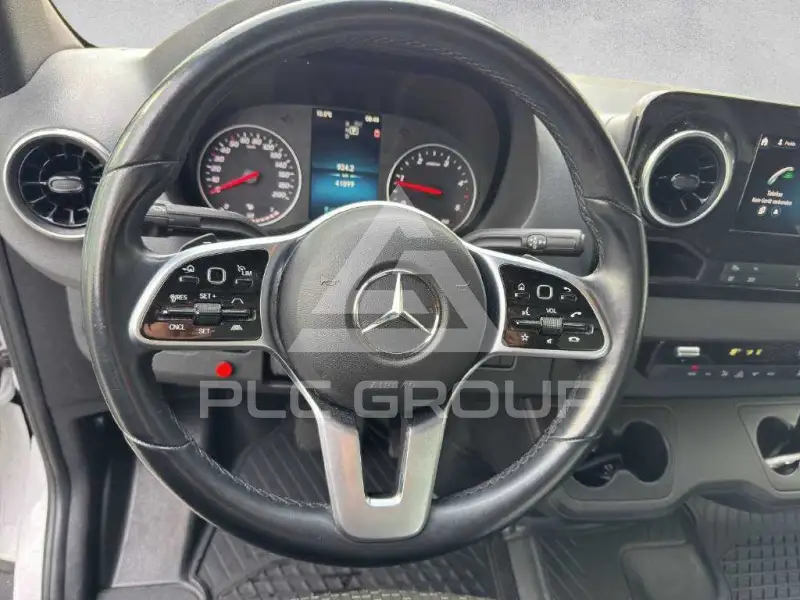 2024 Mercedes Benz Sprinter