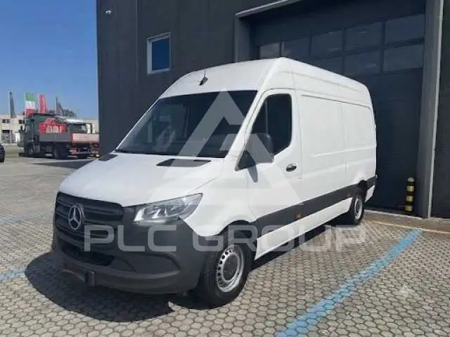 2024 Mercedes Benz Sprinter