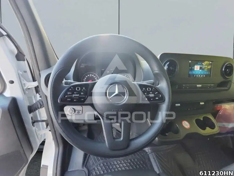 2024 Mercedes Benz Sprinter