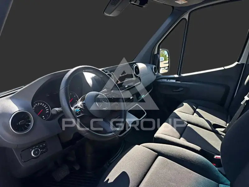 2024 Mercedes Benz Sprinter