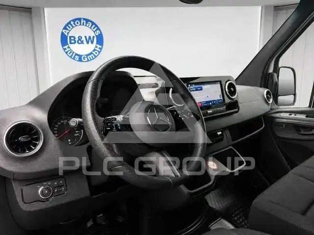 2024 Mercedes Benz Sprinter