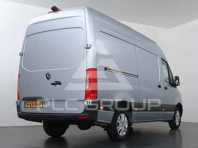 2024 Mercedes Benz Sprinter