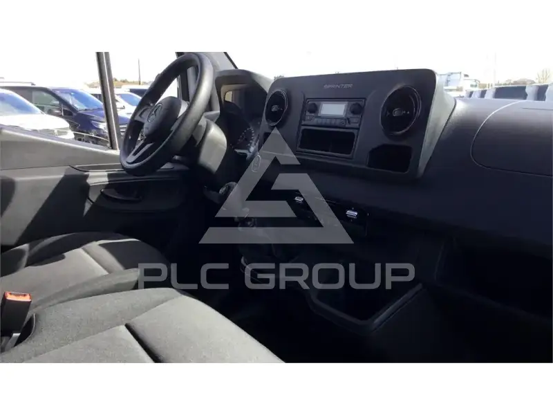 2024 Mercedes Benz Sprinter