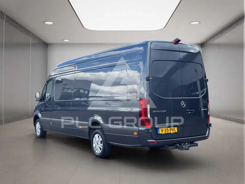 2024 Mercedes Benz Sprinter