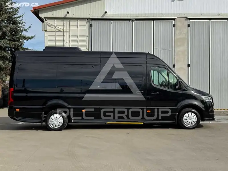2024 Mercedes Benz Sprinter