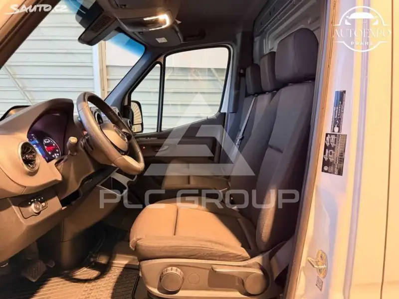 2024 Mercedes Benz Sprinter