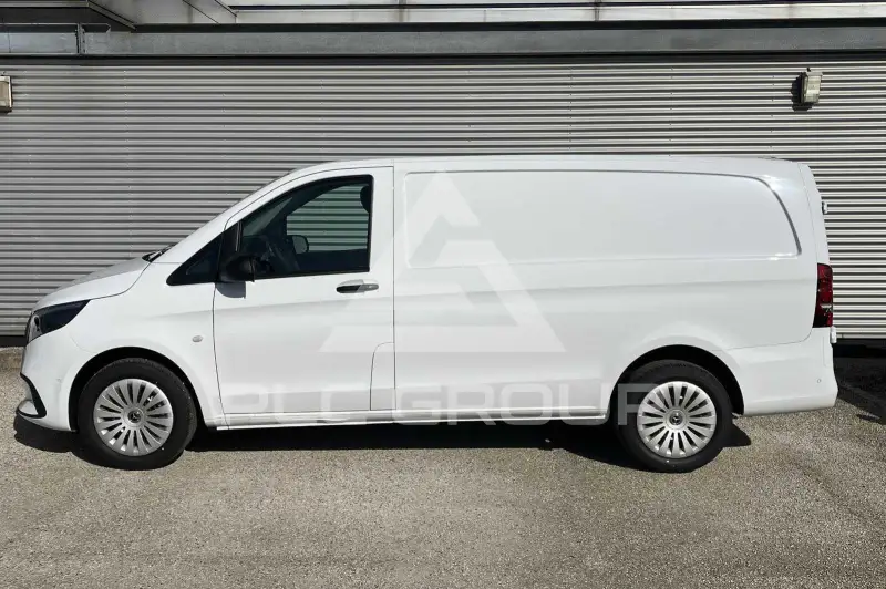 2024 Mercedes Benz Vito