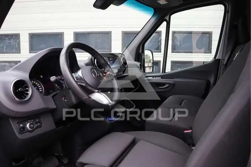 2024 Mercedes Benz Sprinter