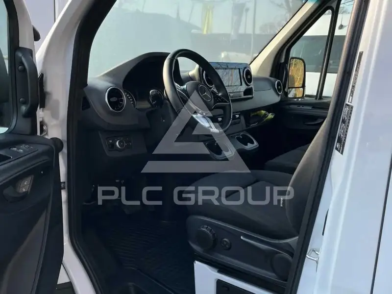 2024 Mercedes Benz Sprinter