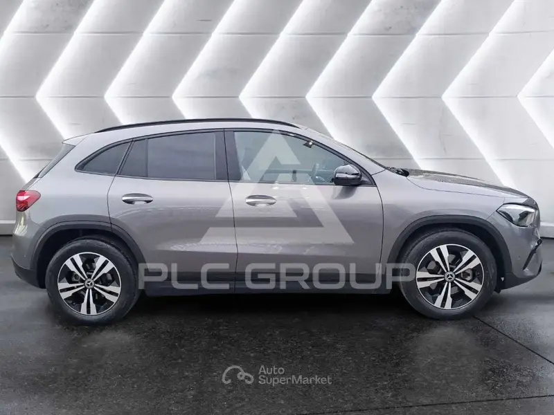 2024 Mercedes Benz GLA-Class