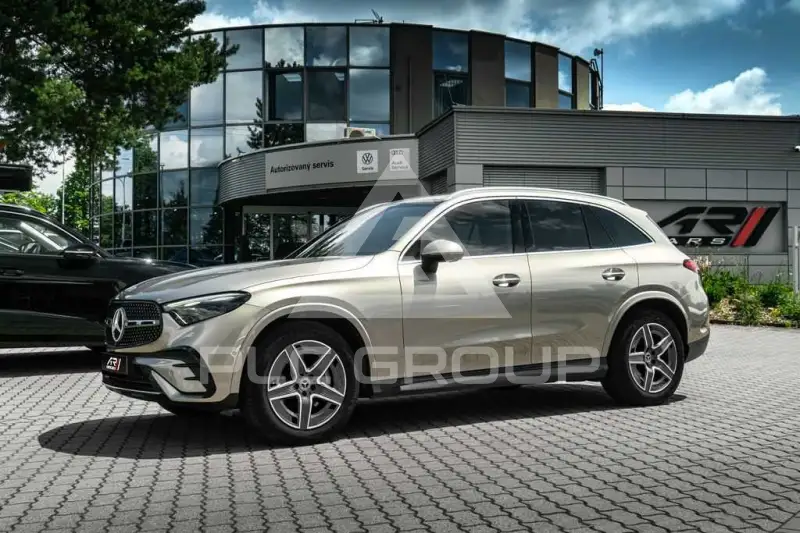 2024 Mercedes Benz GLC-Class
