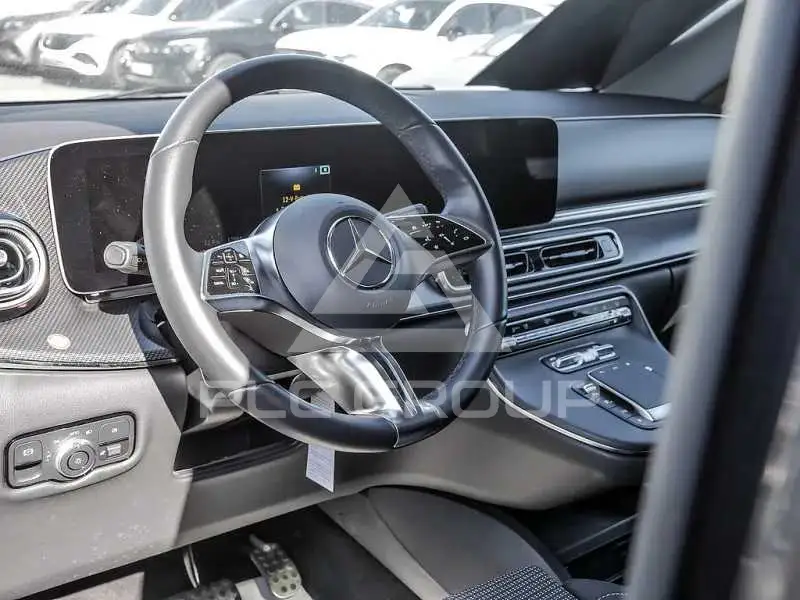 2024 Mercedes Benz V
