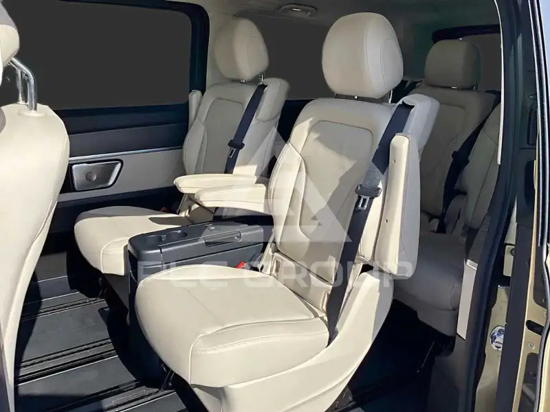 2024 Mercedes Benz V
