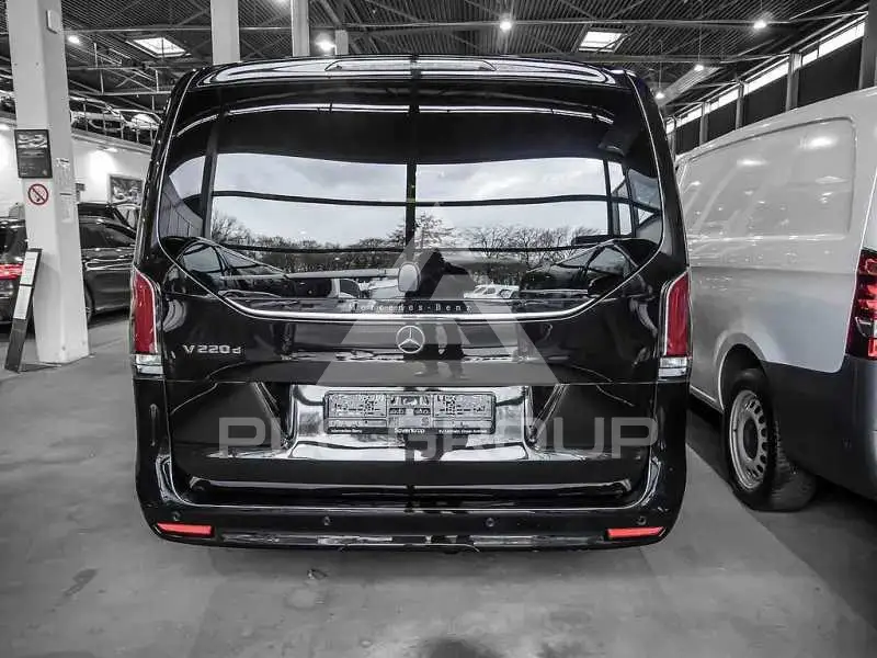 2024 Mercedes Benz V