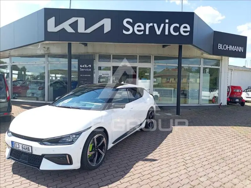 2024 KIA EV