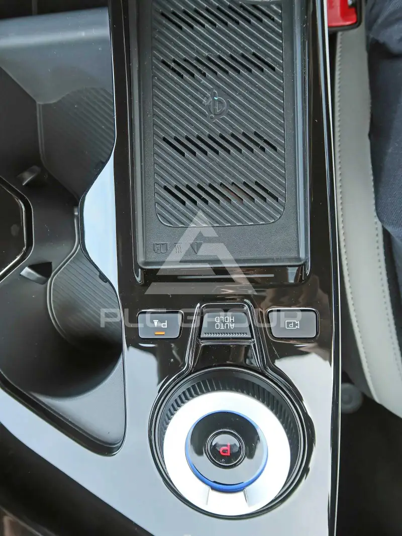 2024 KIA EV