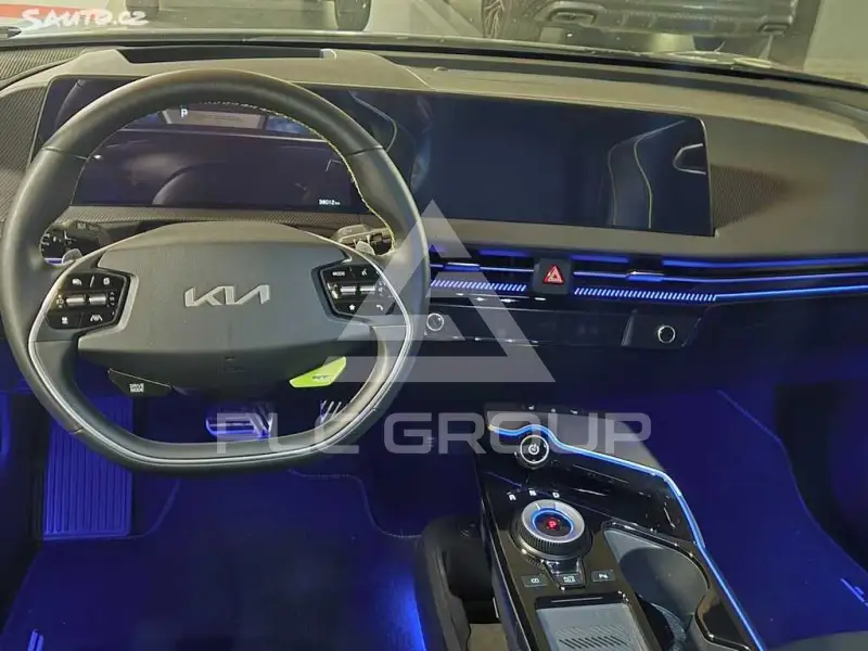 2024 KIA EV